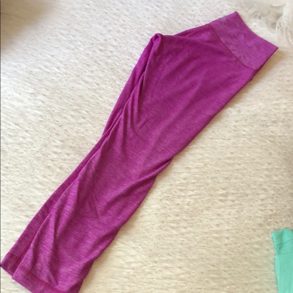 Lululemon size 6